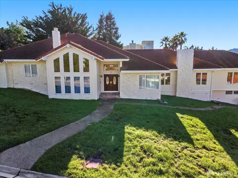 15 Salmark Ct, Hillsborough, CA 94010