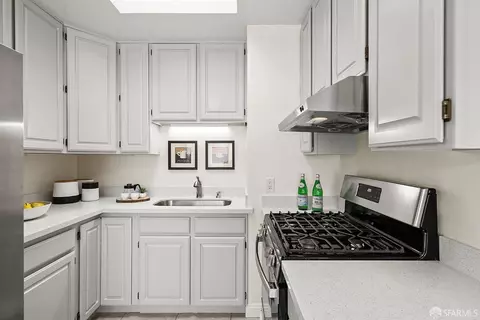 1971 33rd Ave, San Francisco, CA 94116 photo 14