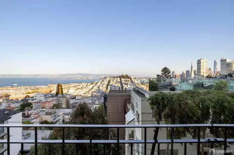 2222 Hyde St #1, San Francisco, CA 94109 photo 16