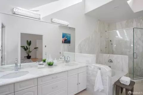 640 Davis St #3, San Francisco, CA 94111 photo 23