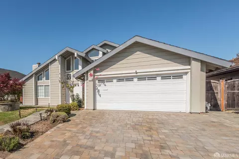 1112 Blythe St, Foster City, CA 94404