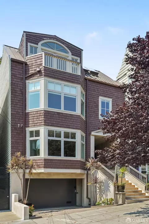 1068 Sanchez St, San Francisco, CA 94114 photo 3