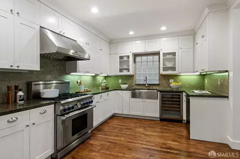 1068 Sanchez St, San Francisco, CA 94114 photo 10