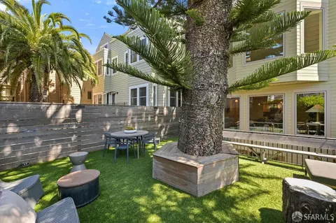 1068 Sanchez St, San Francisco, CA 94114 photo 7
