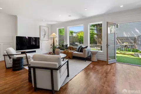 1068 Sanchez St, San Francisco, CA 94114