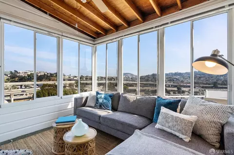 157 Bronte St, San Francisco, CA 94110 photo 9