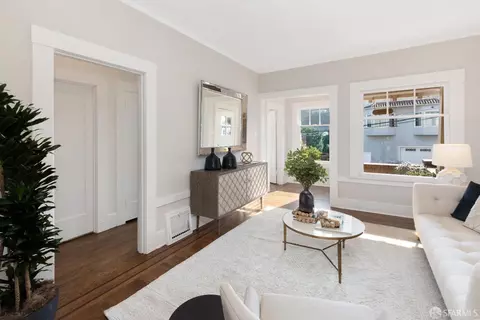 1687 11th Ave, San Francisco, CA 94122