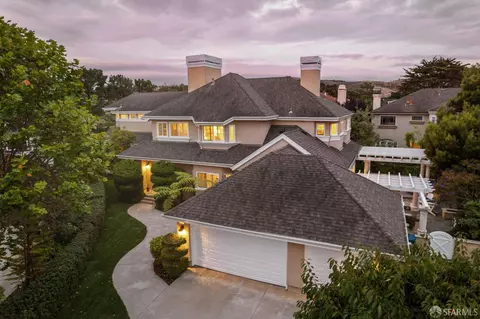 15 Turnberry Ct, Half Moon Bay, CA 94019