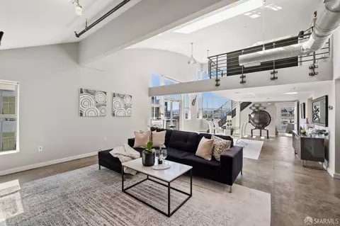 73 Sumner St #402, San Francisco, CA 94103