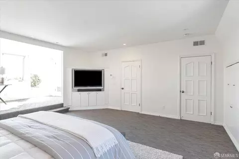 2255 Clay St, San Francisco, CA 94115 photo 32