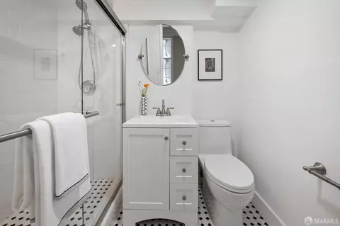 1707 Baker St, San Francisco, CA 94115 photo 23