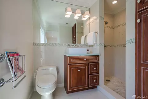 2406 Larkin St, San Francisco, CA 94109 photo 34