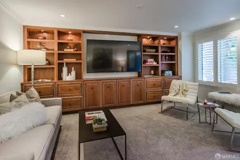 2406 Larkin St, San Francisco, CA 94109 photo 17
