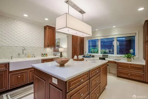 2406 Larkin St, San Francisco, CA 94109 photo 12