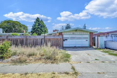 1690 Ashbury Ln, Hayward, CA 94545