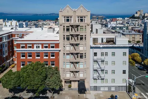 1810 Jackson St #5, San Francisco, CA 94109