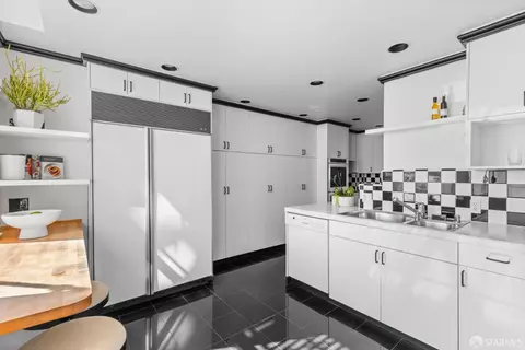 1810 Jackson St #5, San Francisco, CA 94109 photo 45