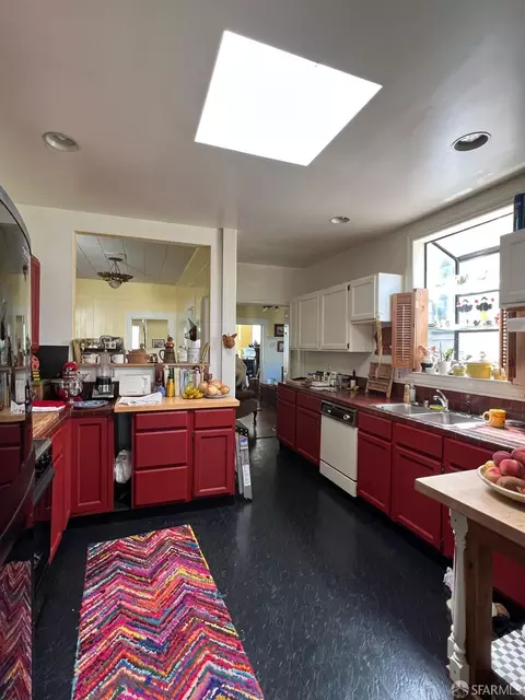 133 Maynard St, San Francisco, CA 94112 photo 5