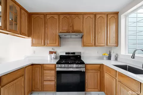 1830 20th Ave, San Francisco, CA 94122 photo 17
