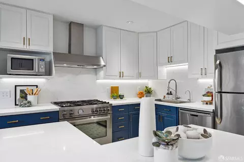 18 Levant St, San Francisco, CA 94114 photo 11