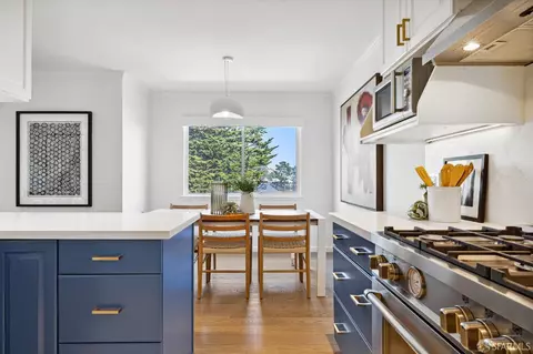 18 Levant St, San Francisco, CA 94114 photo 13