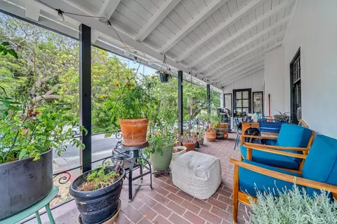 1234 Excelsior Ave, Oakland, CA 94610