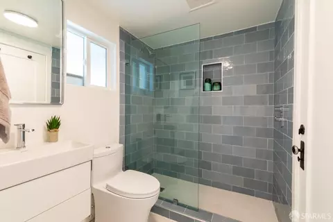 222 Naples St, San Francisco, CA 94112 photo 8
