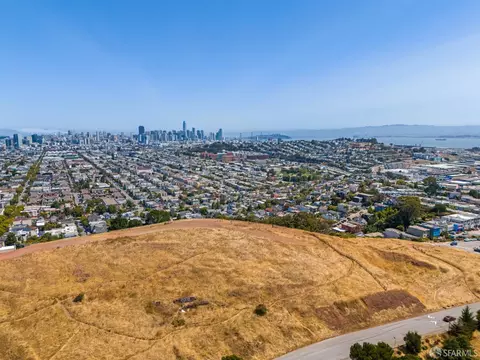 232 Holladay Ave, San Francisco, CA 94110 photo 53
