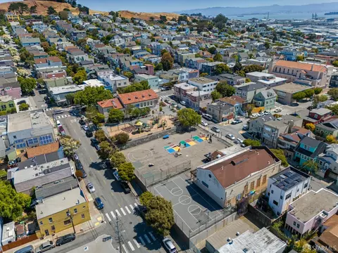 232 Holladay Ave, San Francisco, CA 94110 photo 55