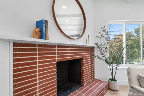 232 Holladay Ave, San Francisco, CA 94110 photo 12