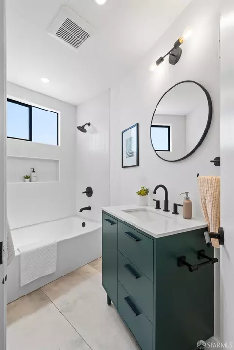 232 Holladay Ave, San Francisco, CA 94110 photo 29