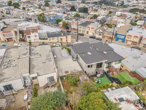 9 Naples St, San Francisco, CA 94112 photo 9