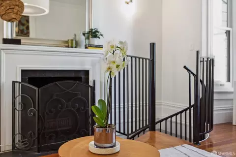 3857 18th St, San Francisco, CA 94114 photo 3