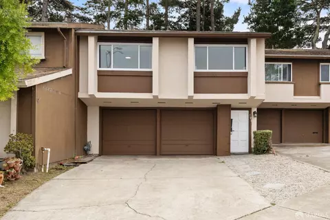 101 Pamela Ct #15, Daly City, CA 94015
