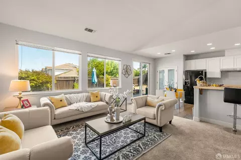 2101 Michelle Ln, Oakley, CA 94561 photo 9