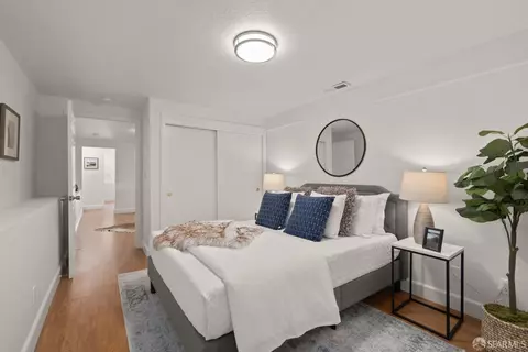 661 Vienna St, San Francisco, CA 94112 photo 17