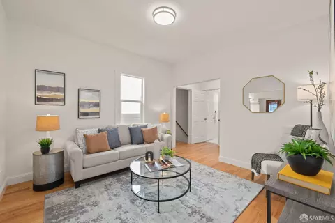 661 Vienna St, San Francisco, CA 94112 photo 8