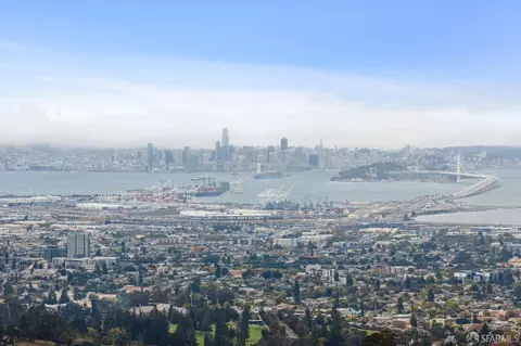 6534 Gwin Rd, Oakland, CA 94611