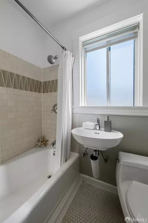 520 Judson Ave, San Francisco, CA 94112 photo 25