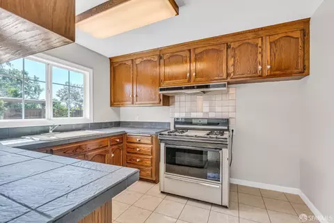 1920 Randy St, San Leandro, CA 94579 photo 22
