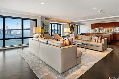 75 Folsom St #1502, San Francisco, CA 94105