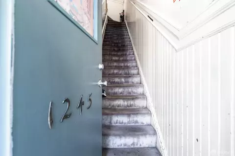 1241 Powell St, San Francisco, CA 94133 photo 10