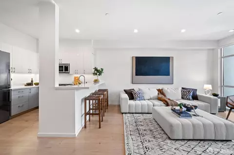 140 Pennsylvania Ave #202, San Francisco, CA 94107
