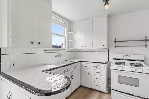 Kitchen - 1801 8th Ave, San Francisco, CA 94122 photo 6 of 7