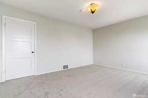 Bedroom - 1801 8th Ave, San Francisco, CA 94122 photo 4 of 7