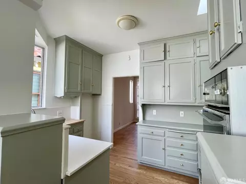 36 Prado St, San Francisco, CA 94123 photo 9