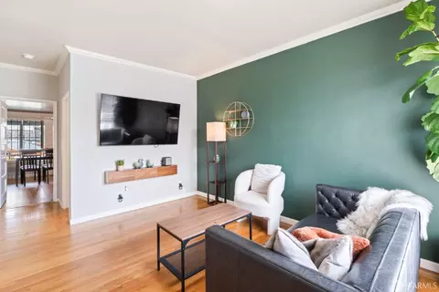 238 Sadowa St, San Francisco, CA 94112 photo 5