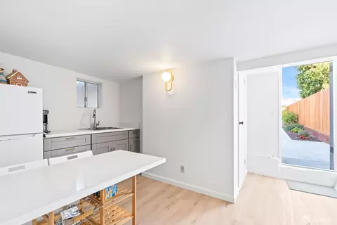 238 Sadowa St, San Francisco, CA 94112 photo 21