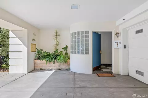 2226 Beach St, San Francisco, CA 94123 photo 23