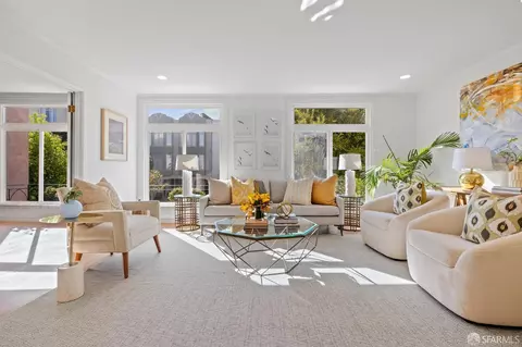 2226 Beach St, San Francisco, CA 94123